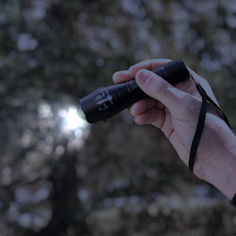 Flipo Tactical 320-Lumen Flashlight 12 PC Display
